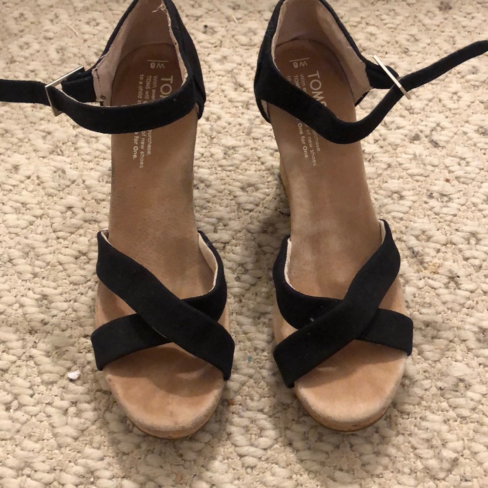 Tom wedges